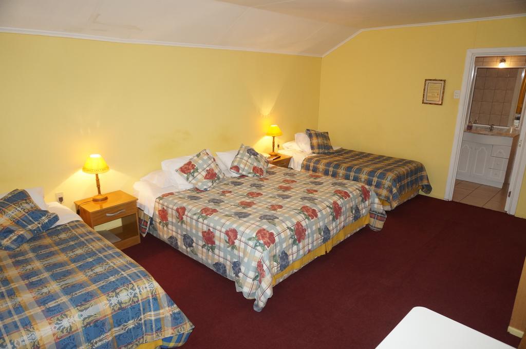 Hostal Ovejero 蓬塔阿雷纳斯 外观 照片